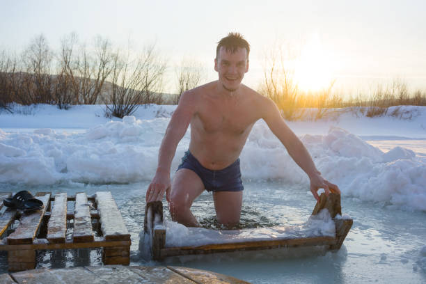 Ice Baths for Muscle Recovery: Science Behind Cold Therapy