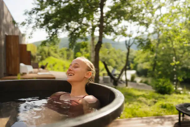 Cryotherapy vs Ice Baths