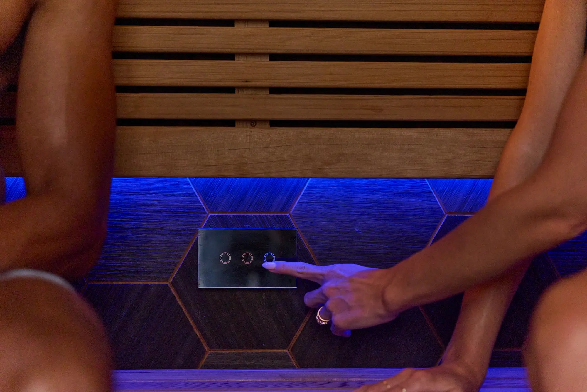 Sun Home Nova™ 3-Person Indoor Traditional Sauna